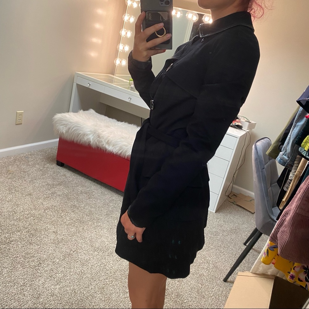 Black Jacket - image 5